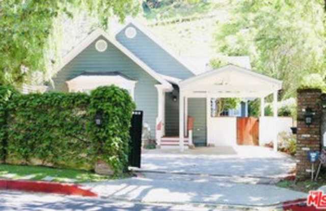 818 North Beverly Glen Boulevard