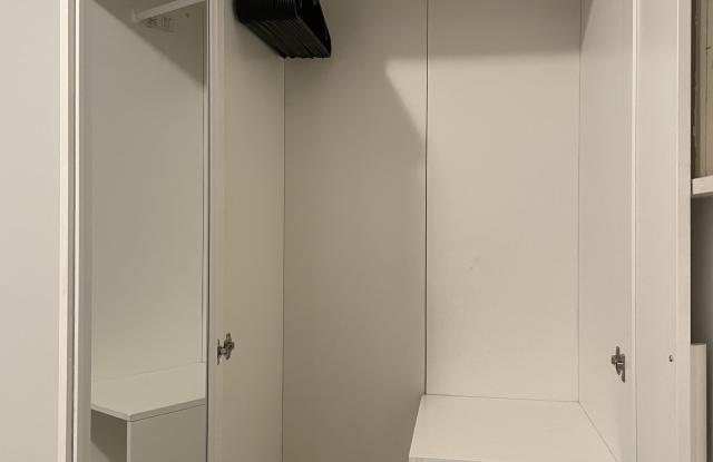 5237 Southwest 67th Avenue