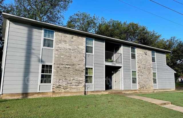 Photo of 2701A Colonial Ave
