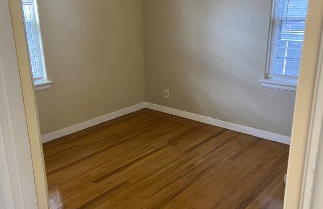 601 Perkins Drive Northwest