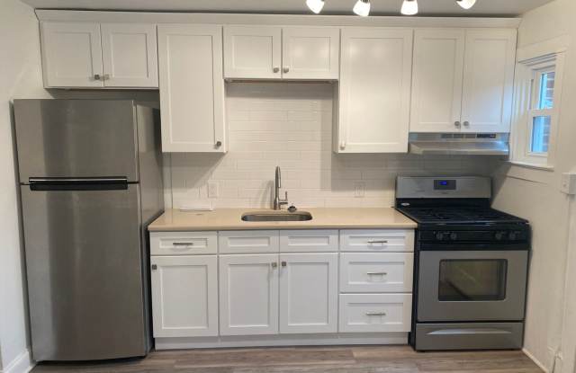 Photo of Cozy 2 Bedroom Home with Central Air!