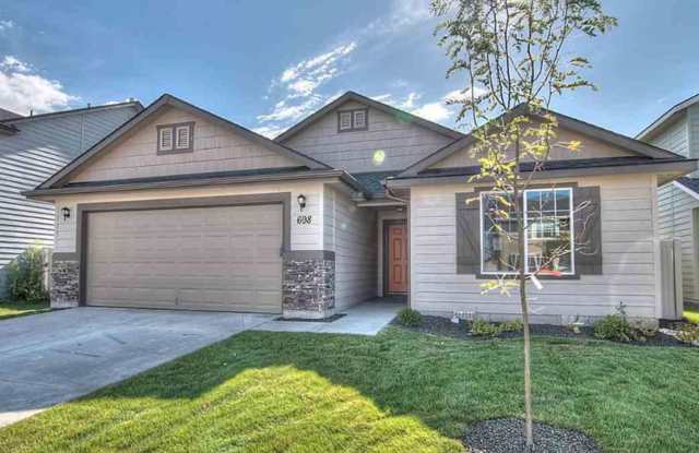 Comfortable Living in a Beautiful, Well-Kept Home