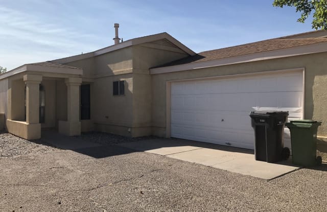 901 Charles Drive NE - 901 Charles Drive Northeast, Rio Rancho, NM 87144