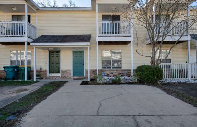 1810 Pointed Leaf Lane