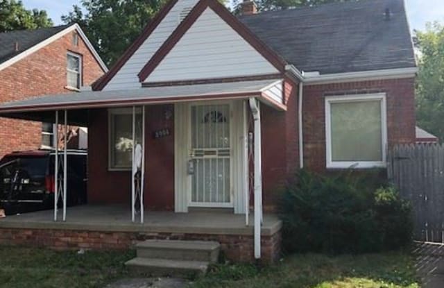 8904 Sussex St - 8904 Sussex Street, Detroit, MI 48228