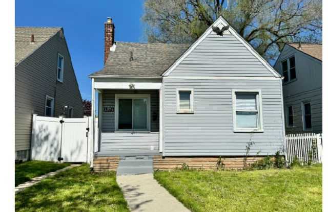 1374 Ethel - 1374 Ethel Avenue, Lincoln Park, MI 48146