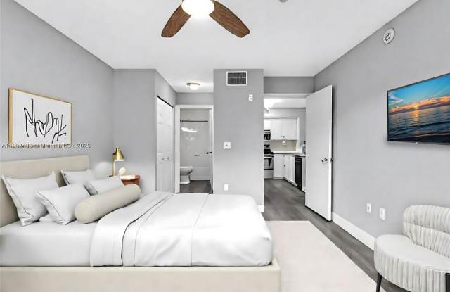 2071 Renaissance Blvd