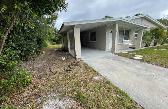 770 18th Avenue - 770 18th Avenue, Vero Beach South, FL 32962