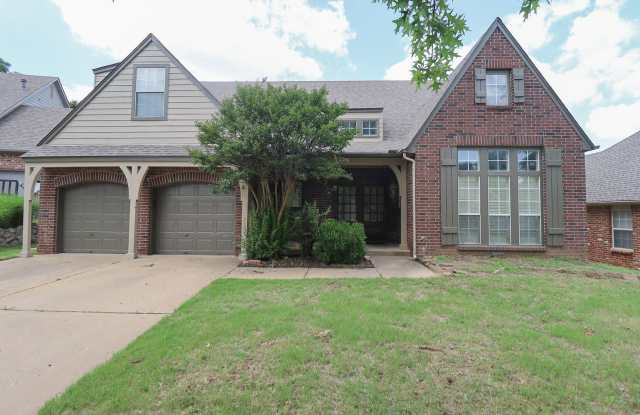 Huge, Gorgeous South Tulsa home ready for move in 05/15/2025