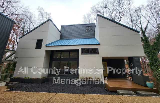 2130 Starfire Drive NE