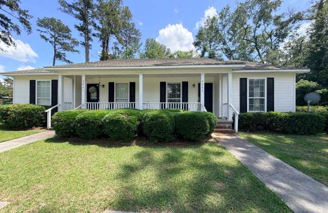 Newly Remodeled 2 Bedroom Duplex in Quail Rise Subidivision