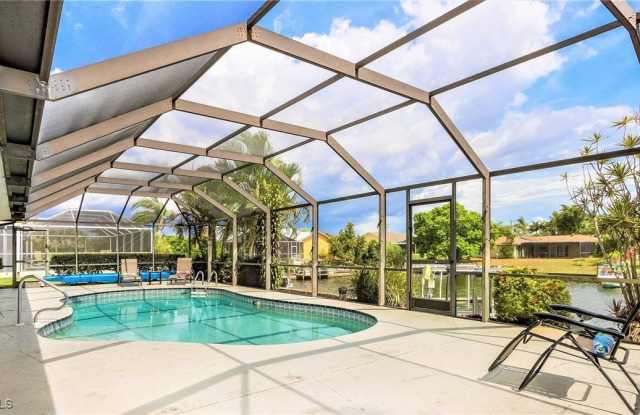 Photo of 618 Archer Parkway W