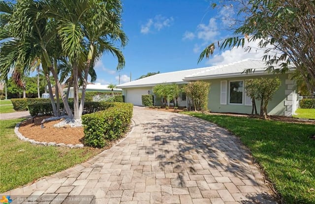 1312 SE 14th Ter - 1312 Southeast 14th Terrace, Deerfield Beach, FL 33441