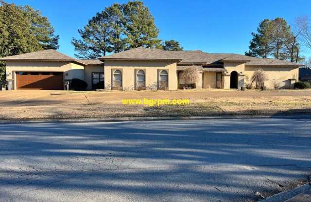 915 Foxwood Drive - 915 Foxwood Drive, Jacksonville, AR 72076