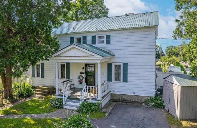 218 Washington Street