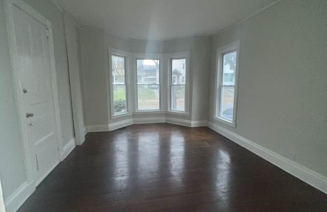 26 Augustine Street - Down