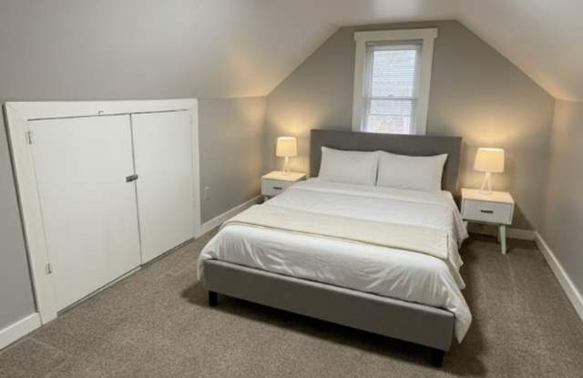 Photo of 2-Bed, 1-Bath House for Rent!