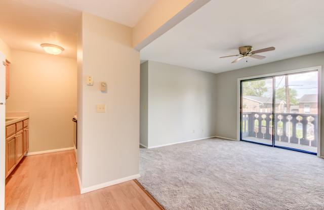 Photo of 5422 College Corner Pk Apt 202