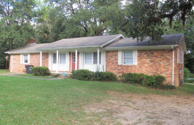 109 Chapel Drive - 109 South Chapel Drive, Tallahassee, FL 32304