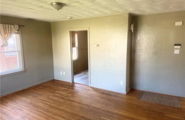 635 Newport News Avenue