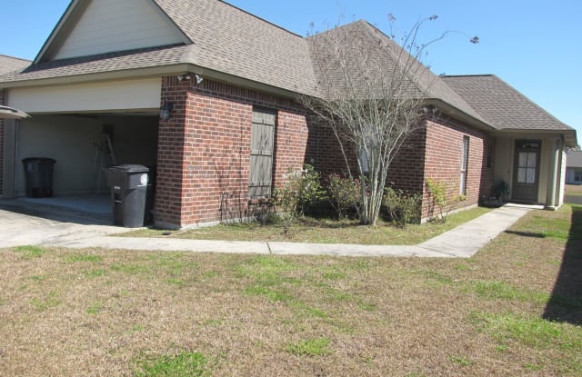 3329 Northlake Ave. - 3329 Northlake Avenue, Gardere, LA 70810