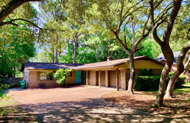 317 Somerset Drive