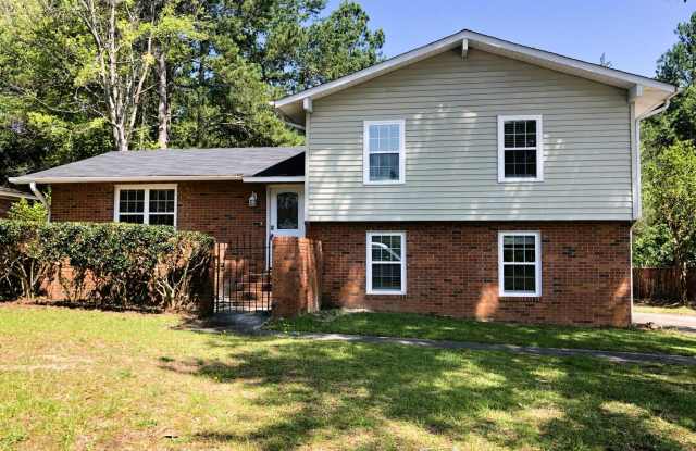 3605 CROMWELL Drive