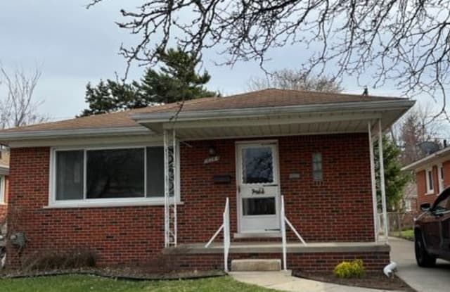 18244 Curtain Ave - 18244 Curtain Avenue, Eastpointe, MI 48021