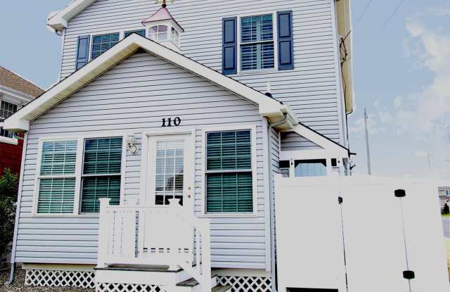 110 Trenton Avenue - 110 Trenton Ave, Lavallette, NJ 08735