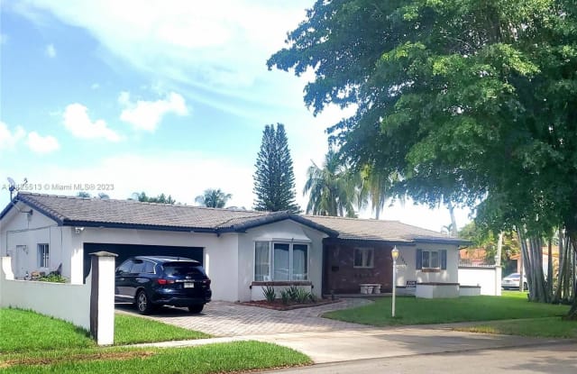 1837 SW 102nd Pl - 1837 Southwest 102nd Place, University Park, FL 33165