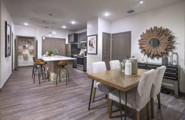 Photo of Drake at Midtown