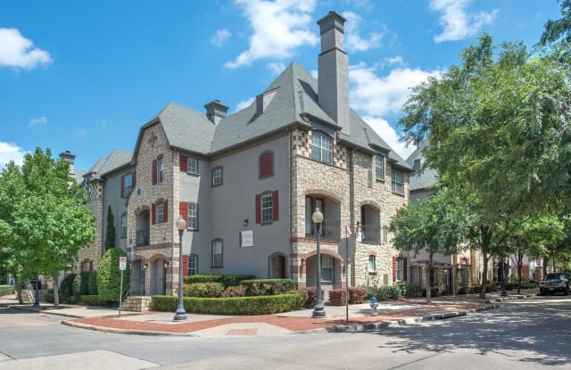 Manchester State Thomas Brownstones