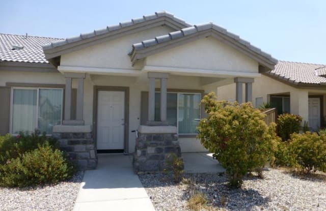 12589 Dion Pl - 12589 Dion Place, Victorville, CA 92395