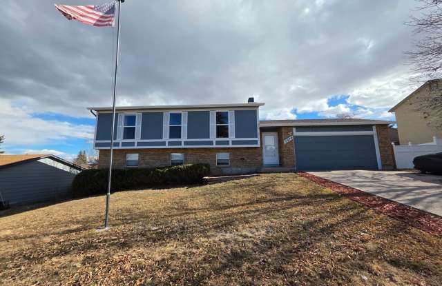 Photo of Beautiful 4 Bed, 2 Bath Home In The Heart Of Colorado Springs!!!