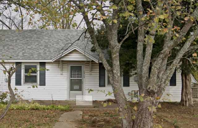 Cozy 2BR Home with Big Yard – Only $850/month