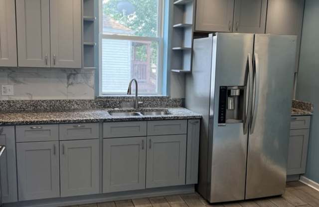 10630 South Avenue M - 2