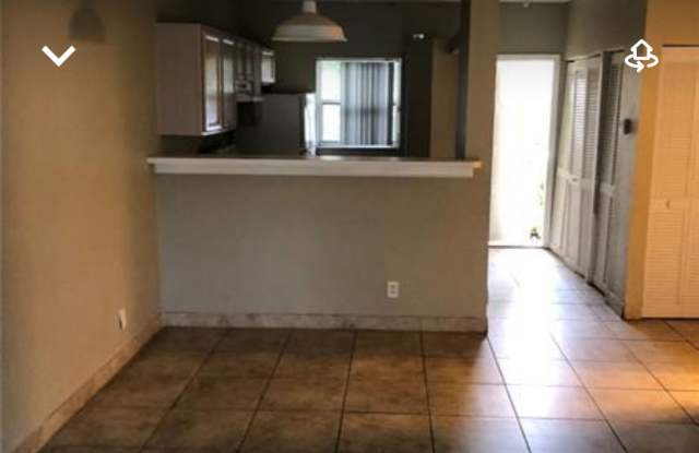 3736 Northwest 91st Lane