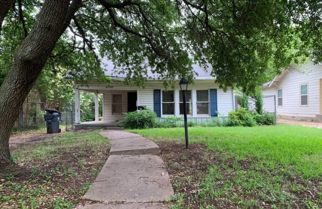 2720 Maple Ave. - 2720 Maple Avenue, Waco, TX 76707