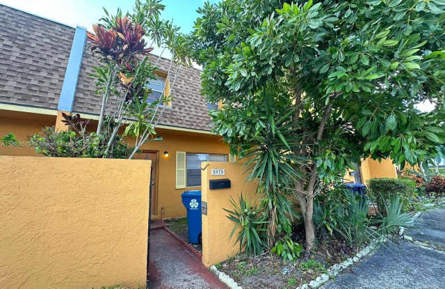 Photo of 5970 NW 28th Street