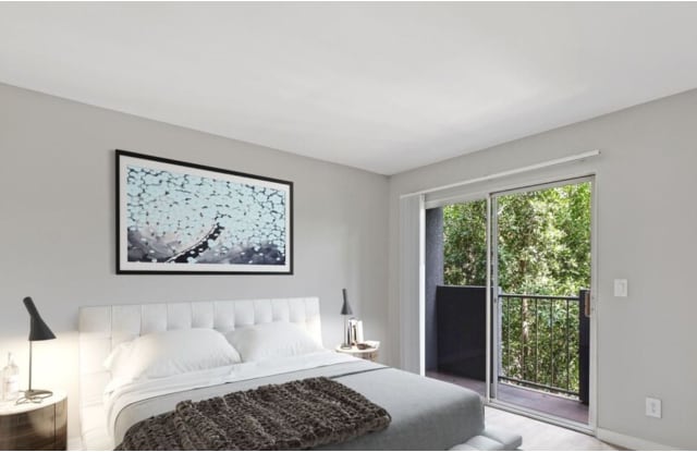 Crenshaw Villa Apartments