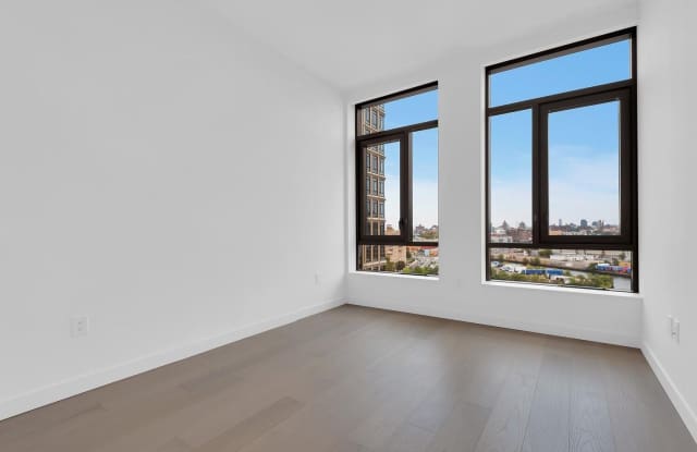 480 KENT Avenue unit: 11B