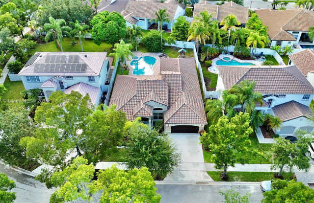 767 Verona Lake Drive