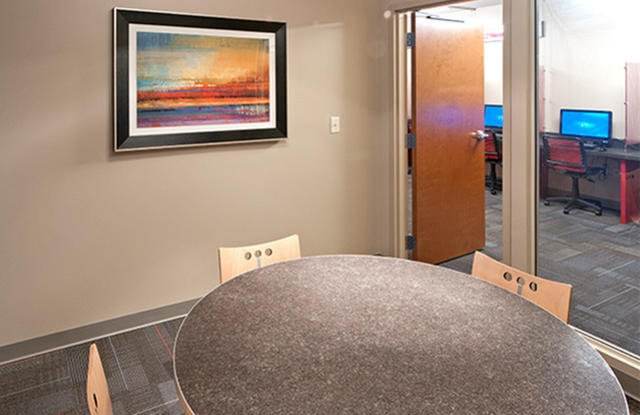 College Suites at Washington Square