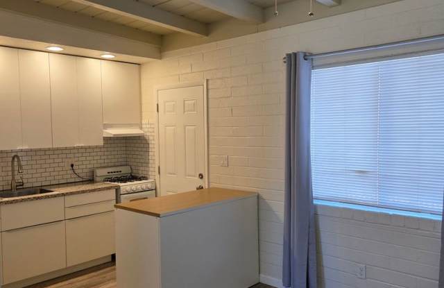 610-616 E. Drachman St. ( 610, 612, 614, 616 )