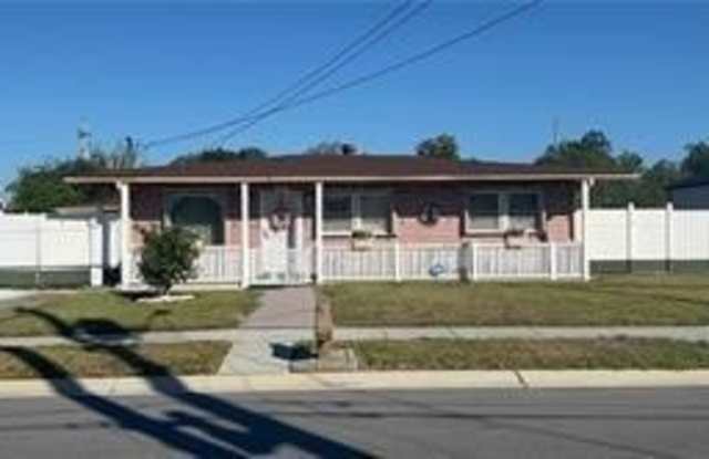 4977 FELICIANA Drive