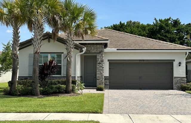 2173 SW Raspberry Place