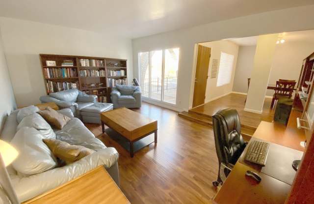 9116 E Indian Canyon Road