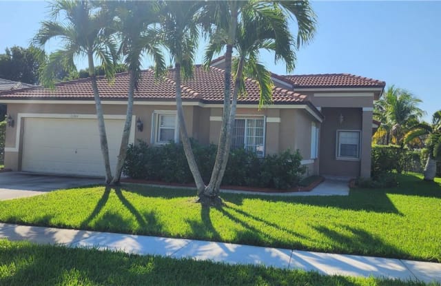 16384 Sw 7th St - 16384 Southwest 7th Street, Pembroke Pines, FL 33027