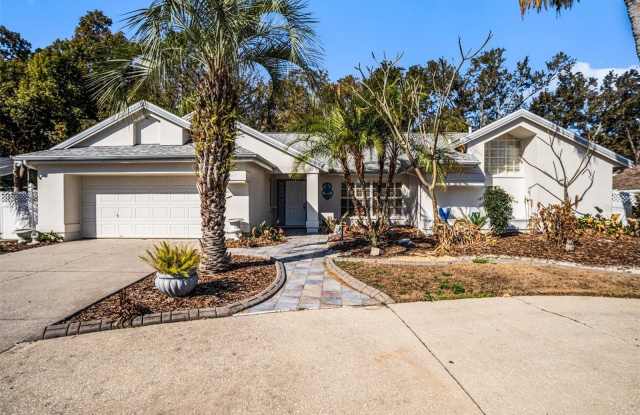 914 STRATFORD MANOR DRIVE