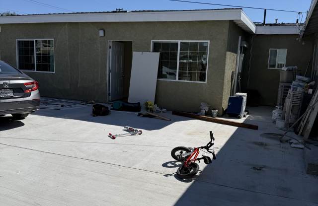 5032 N Linda Lou Ave